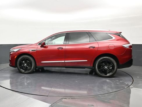 Used 2024 Buick Enclave Essence w/ Sport Touring Edition image 2