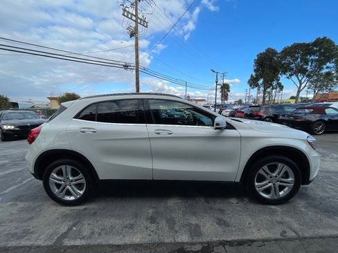 Used 2015 Mercedes-Benz GLA 250 4MATIC image 4