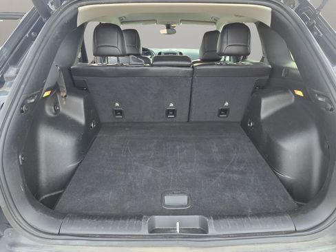 Used 2021 Jeep Cherokee Trailhawk w/ Technology Group image 30