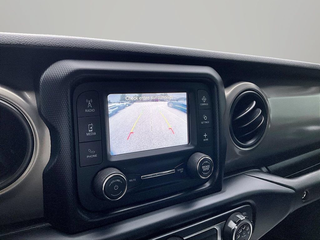 Used 2019 Jeep Wrangler Sport AWD/4WD image 22