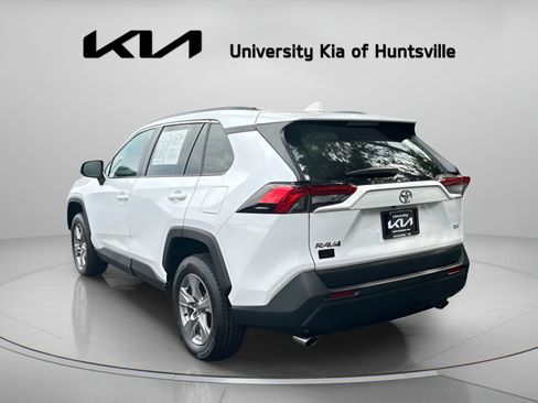 Used 2025 Toyota RAV4 XLE FWD image 6