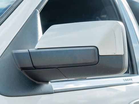 Used 2017 Ford Expedition Limited w/ Equipment Group 301A image 10