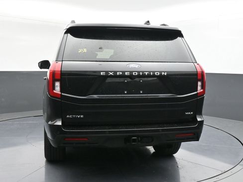 Used 2025 Ford Expedition Max Active image 7