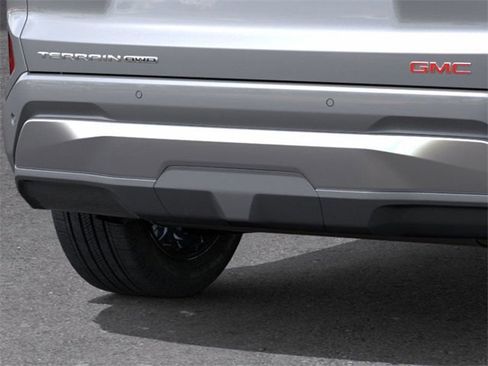 New 2026 GMC Terrain Denali w/ LPO, Floor Liner Package image 14