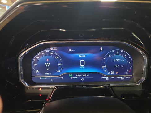 Used 2025 Chevrolet Silverado 1500 High Country w/ High Country Premium Package image 16