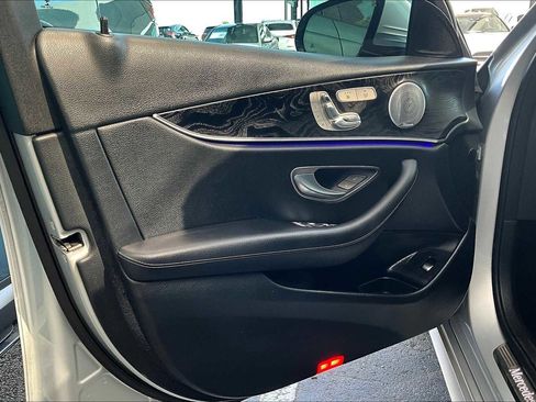 Certified 2020 Mercedes-Benz E 450 4MATIC Sedan image 21