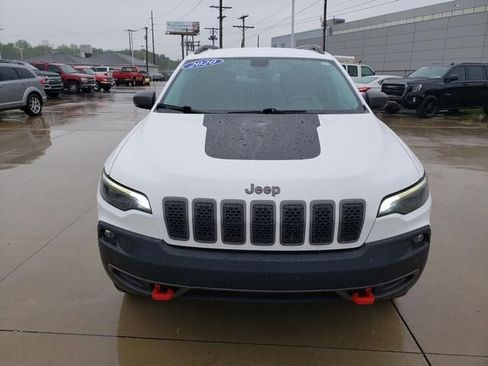 Used 2020 Jeep Cherokee Trailhawk w/ Cold Weather Group AWD/4WD image 10