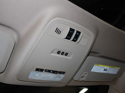 Used 2012 Buick LaCrosse Premium FWD image 24