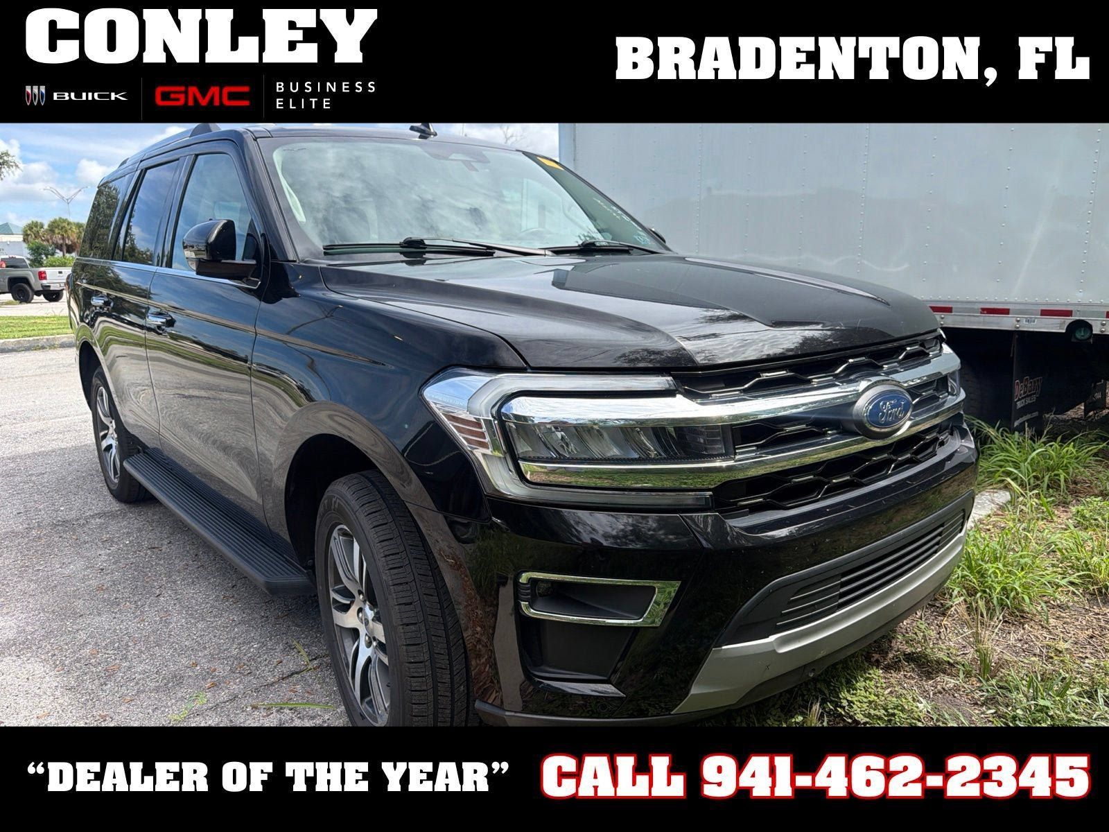 Used 2024 Ford Expedition Limited AWD/4WD image 1