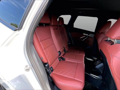 Used 2026 BMW X1 M35i AWD/4WD image 19