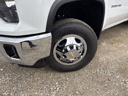 New 2026 Chevrolet Silverado 3500 LT w/ Convenience Package image 13