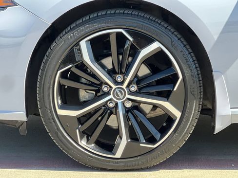 Used 2024 Nissan Altima 2.5 SR FWD image 26