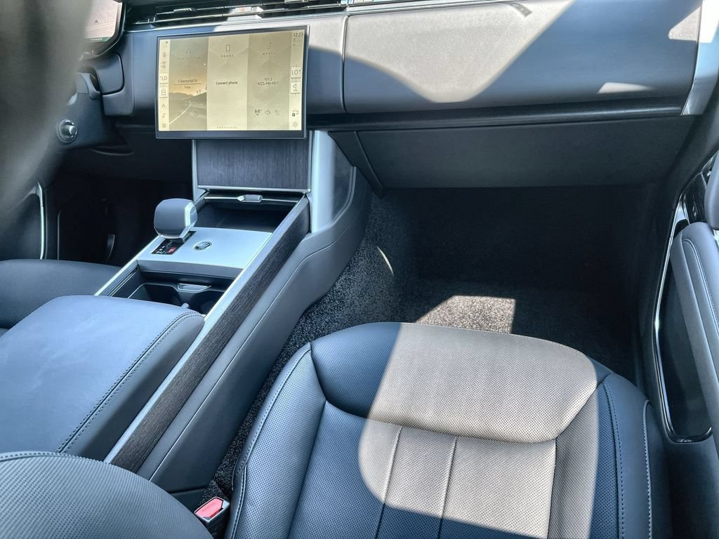 New 2026 Land Rover Range Rover SE AWD/4WD image 14