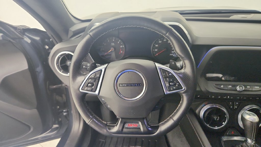 Used 2021 Chevrolet Camaro SS RWD image 17