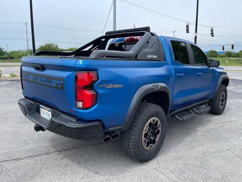 Used 2023 Chevrolet Colorado ZR2 w/ Desert Boss Special Edition AWD/4WD image 3