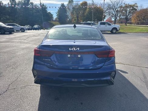 Used 2023 Kia Forte LXS image 6