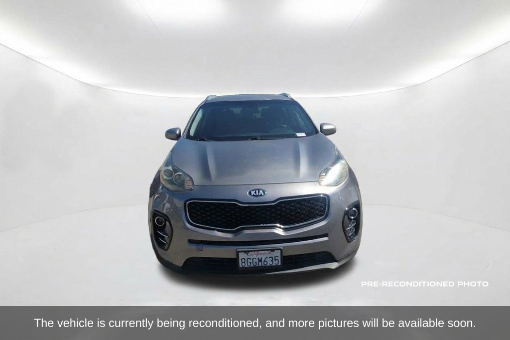 Used 2019 Kia Sportage EX FWD image 2