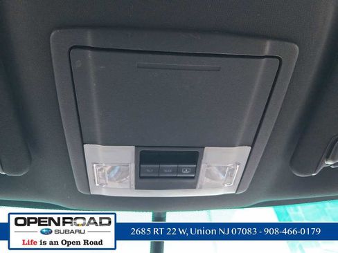 Used 2013 Ford Explorer XLT image 25