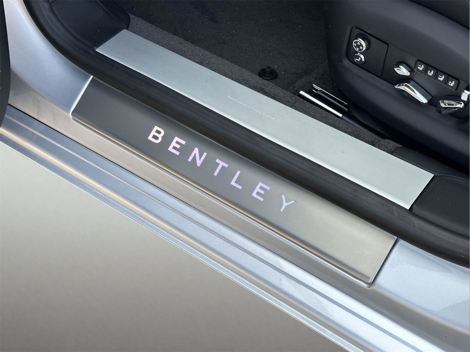 New 2026 Bentley Flying Spur V8 AWD/4WD image 20