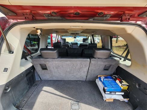 Used 2008 Nissan Armada SE w/ Premium Pkg image 10