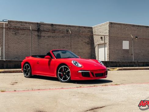 Used 2015 Porsche 911 Carrera S RWD image 40