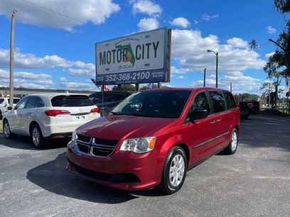 Used 2014 Dodge Grand Caravan American Value Package w/ UConnect Hands-Free Group