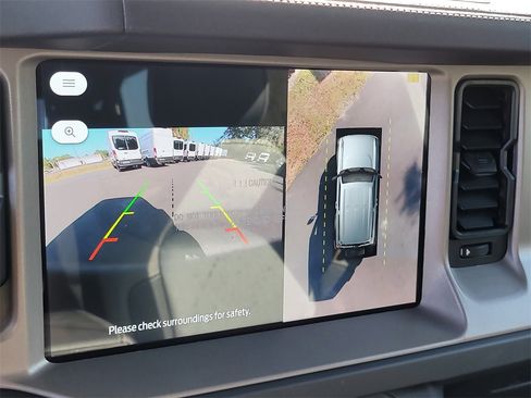 New 2025 Ford Bronco Outer Banks image 21