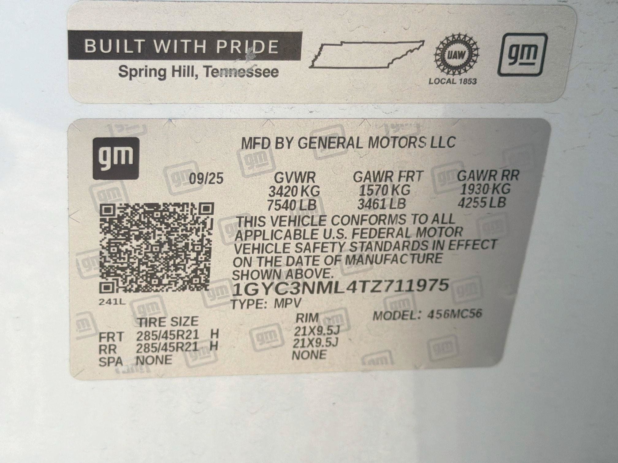 Certified 2026 Cadillac Vistiq Luxury AWD/4WD image 35