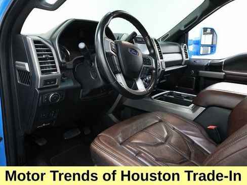 Used 2018 Ford F250 Platinum w/ Platinum Ultimate Package AWD/4WD image 11