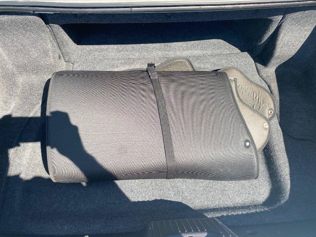 Used 2004 Ford Thunderbird RWD image 21