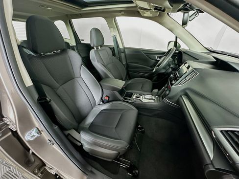Used 2024 Subaru Forester Premium AWD/4WD image 30