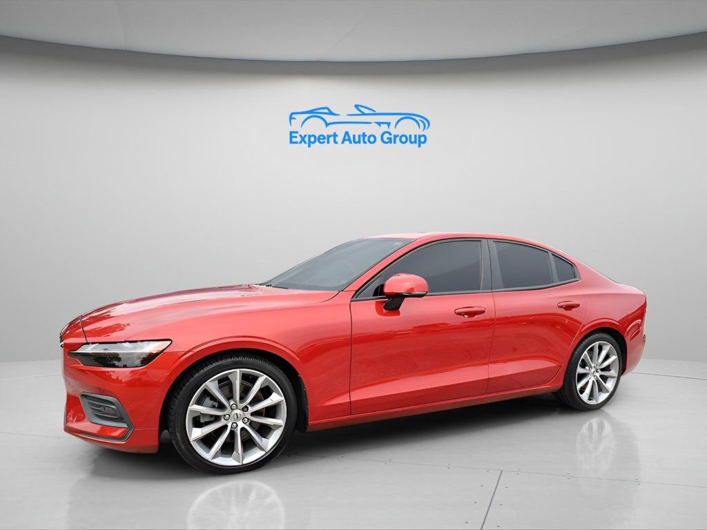 Used 2020 Volvo S60 T5 Momentum FWD image 4