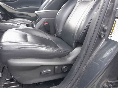 Used 2023 Subaru Forester Limited AWD/4WD image 14