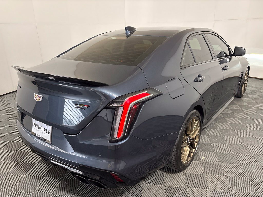 Used 2025 Cadillac CT4 V Blackwing w/ Driver Assist Package RWD image 5