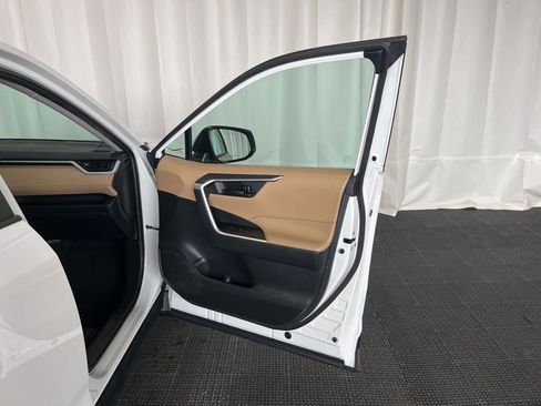 Used 2024 Toyota RAV4 LE image 19