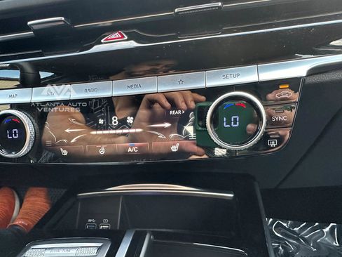 Used 2023 Genesis G80 2.5T image 36