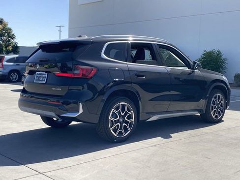 Used 2025 BMW X1 xDrive28i w/ Technology Package image 6