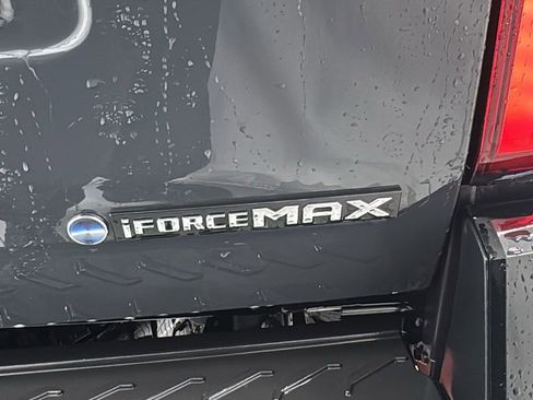 Used 2025 Toyota Tacoma TRD Sport image 41