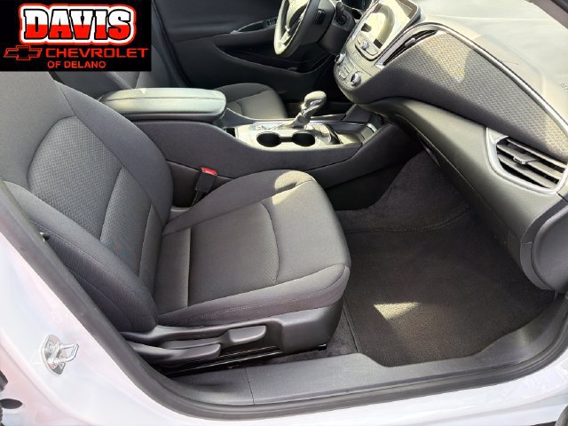 Used 2025 Chevrolet Malibu LT FWD image 10
