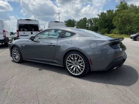 Used 2026 Ford Mustang GT RWD image 6