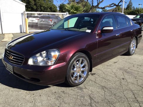 Used 2002 INFINITI Q45 Luxury image 2