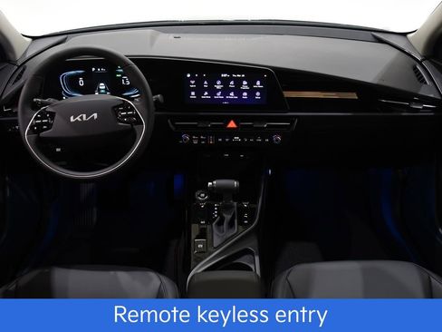 New 2025 Kia Niro EX image 8