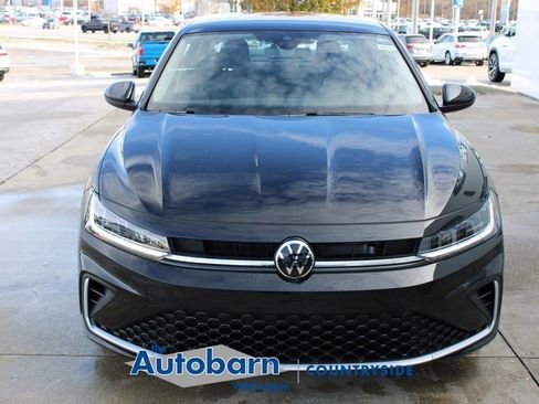 New 2026 Volkswagen Jetta SE FWD image 2
