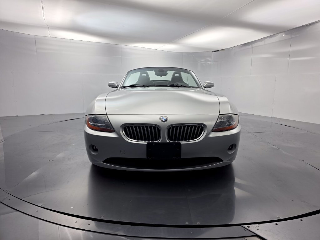 Used 2004 BMW Z4 3.0i RWD image 2