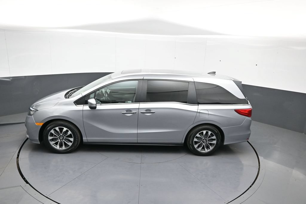 Certified 2024 Honda Odyssey EX-L image 44