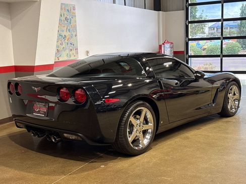Used 2008 Chevrolet Corvette Coupe w/ Preferred Equipment Group RWD image 41