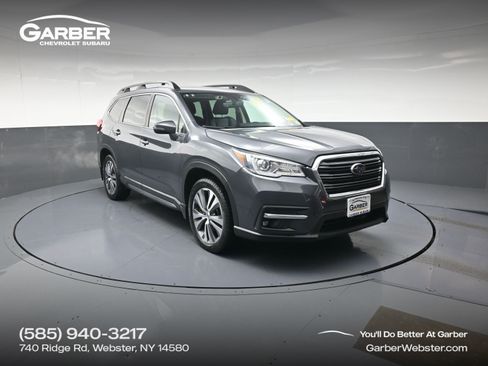 Used 2022 Subaru Ascent Limited image 1