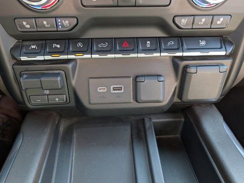 Used 2020 GMC Sierra 1500 SLT w/ SLT Premium Plus Package image 31