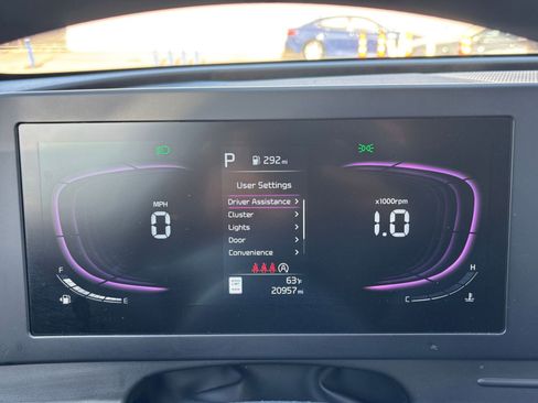 Used 2025 Kia Sportage LX image 41