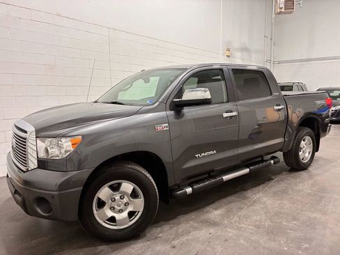 Used 2011 Toyota Tundra Limited w/ Memory Pkg image 4